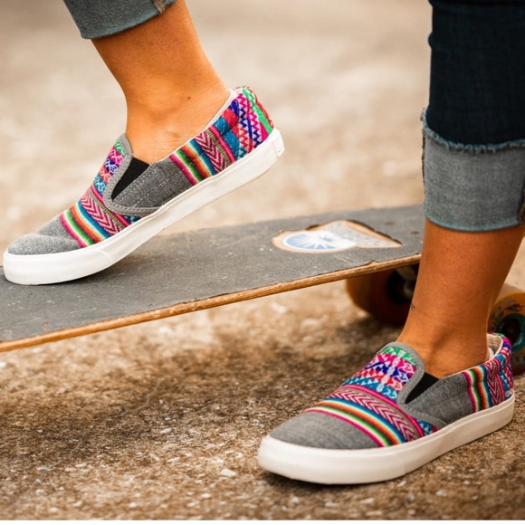 inkkas Shoes - Inkkas Colorful Espadrill Slip On. Size 9W/7M